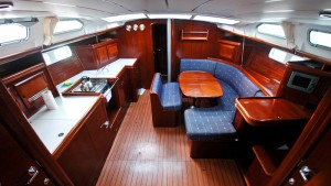 bene_oceanis_473_salon_07