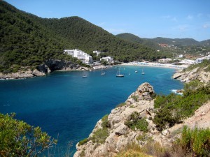 ibiza-cala-llonga-300x225