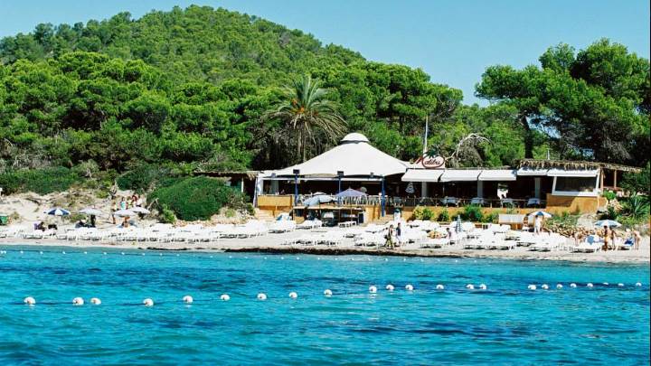 Alquiler-Barcos-Ibiza-veleros-catamaranes-lanchas motoras Malibu Ibiza Salinas jpg