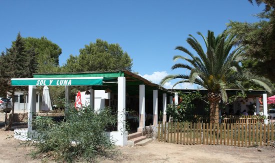 alquiler-barcos-ibiza.veleros-catamaranes-yates-lanchas-sol-y-luna migjorn