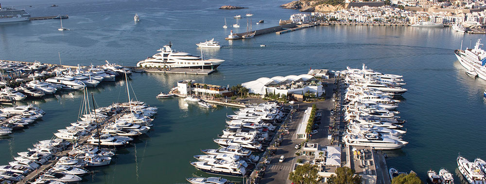 alquiler- de-veleros-en-ibiza-catamaranes-yates-lanchas-motoras jpg