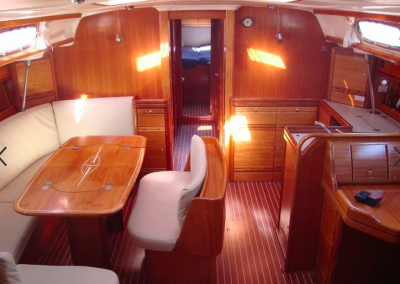 interior-velero