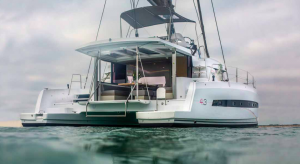 Alquiler catamaranes ibiza Bali 4.3