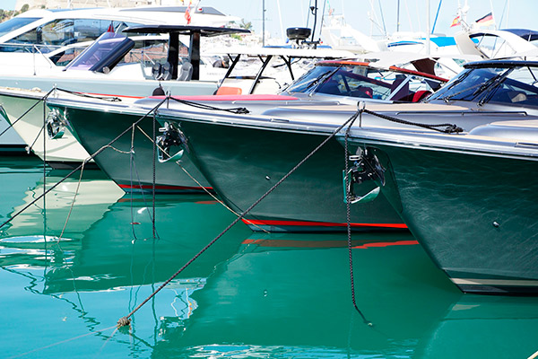 Alquiler de barco en Ibiza para una Semana Santa diferente