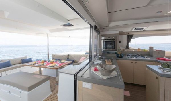 cocina y bañera saona 47