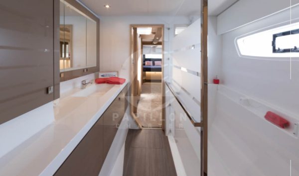interior catamaran saona 47