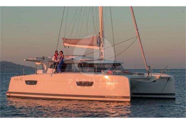 Catamarán Fountaine Pajot Astrea 42 - Imagen 3