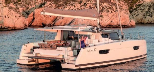 Catamarán Fountaine Pajot Astrea 42 - Imagen 5