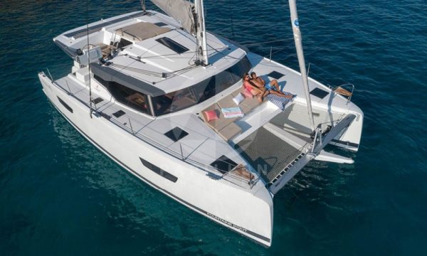 alquiler de catamaran en Ibiza
