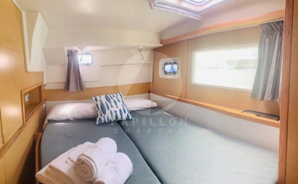 lagoon 400S2 cabina